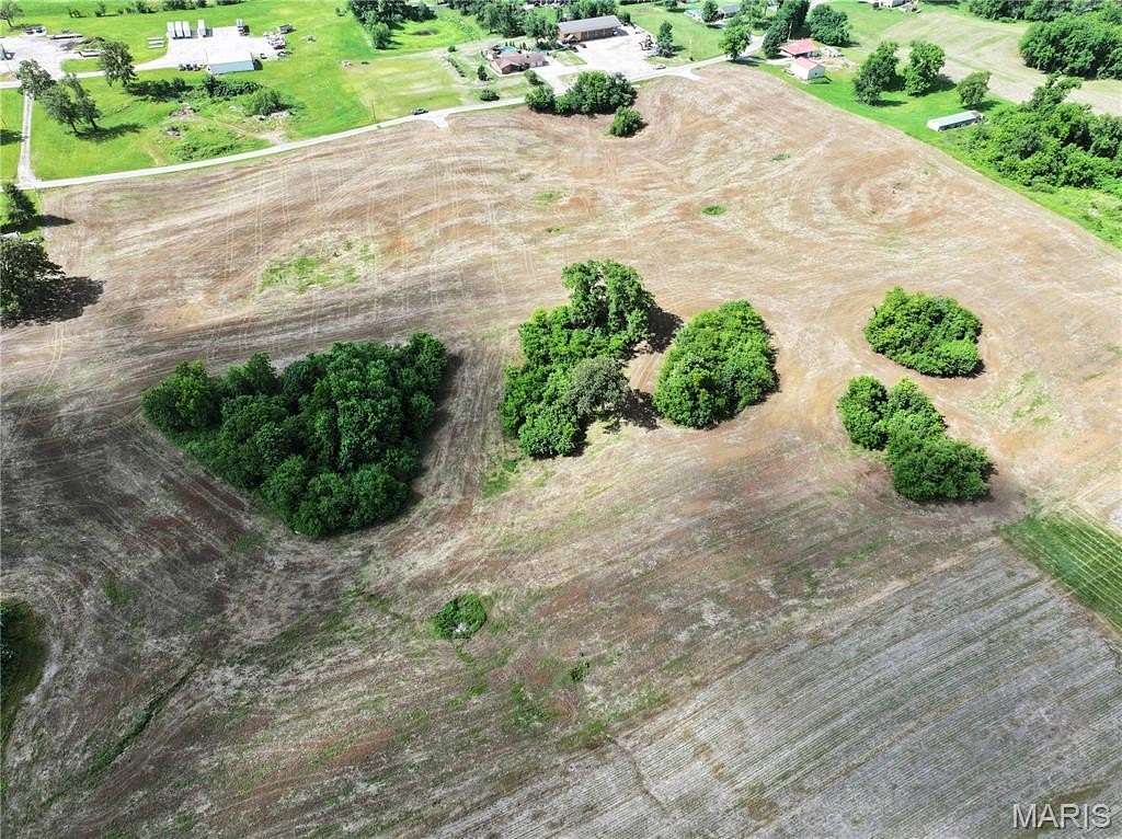 8 Acres of Land for Sale in Perryville, Missouri