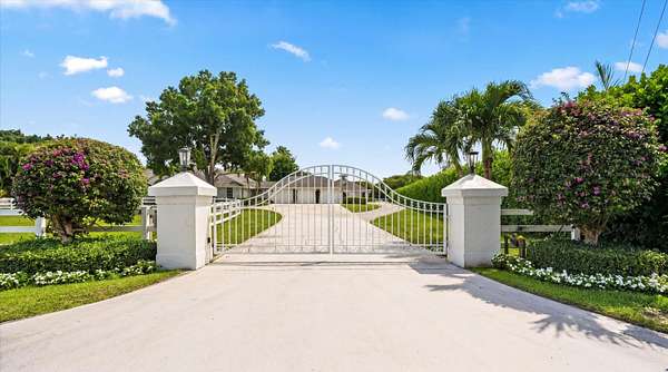 2.69 Acres of Land with Home for Lease in Wellington, Florida