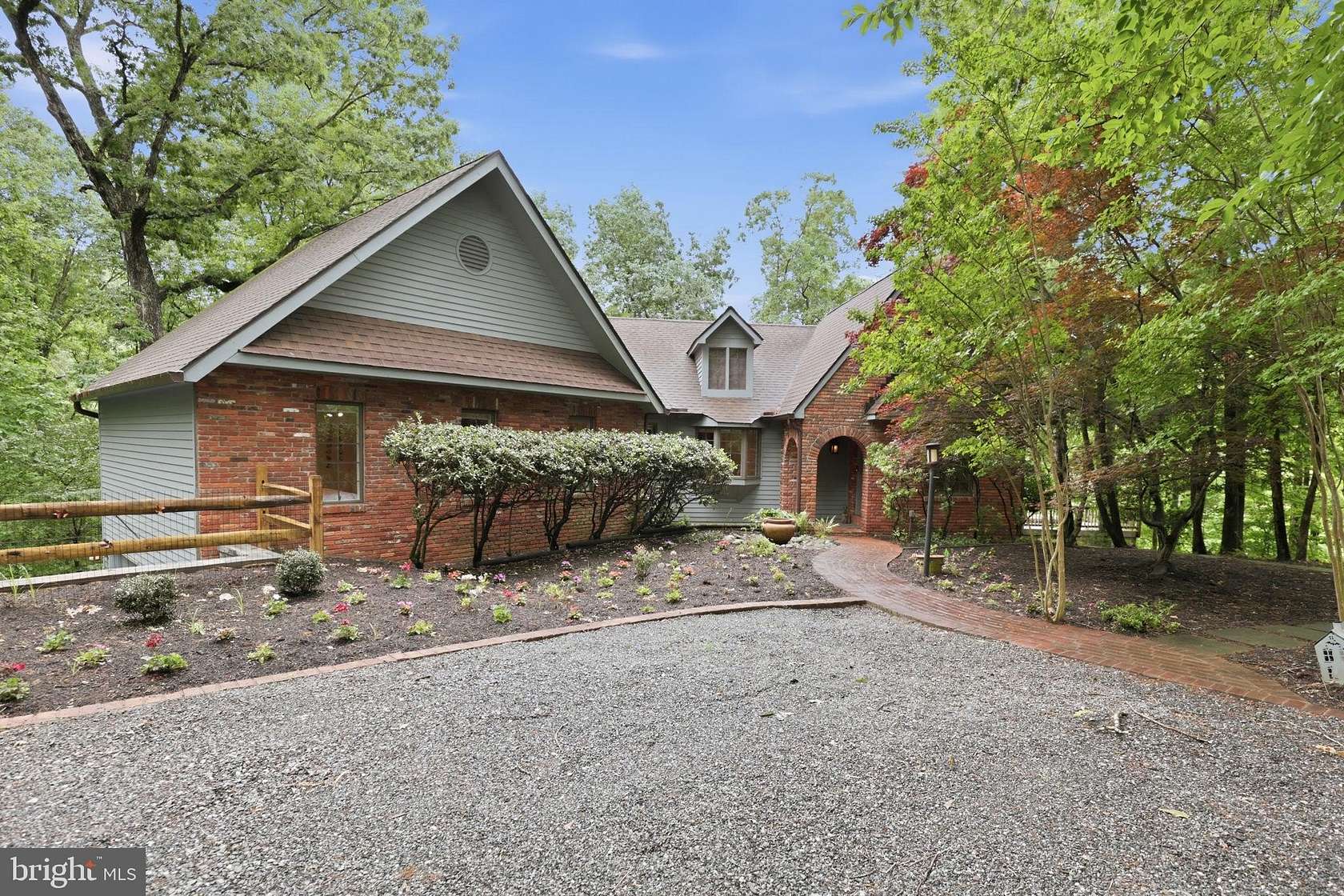 1.63 Acres of Land with Home for Sale in Edgewater, Maryland