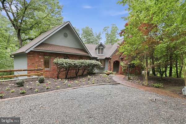 1.63 Acres of Land with Home for Sale in Edgewater, Maryland