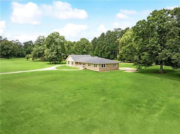 4 Acres of Land with Home for Sale in Ponchatoula, Louisiana