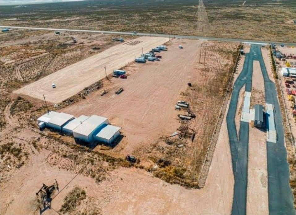 5.5 Acres of Improved Commercial Land for Sale in Odessa, Texas