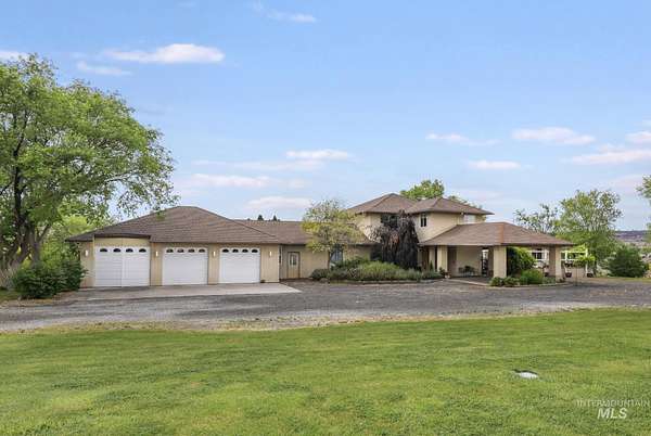 5 Acres of Land with Home for Sale in Buhl, Idaho