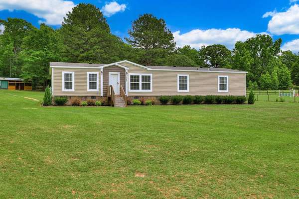2.14 Acres of Land with Home for Sale in Ridge Spring, South Carolina