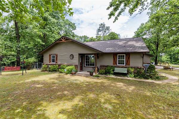 6 Acres of Land with Home for Sale in Bentonville, Arkansas