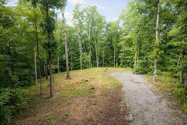 1.4 Acres of Residential Land for Sale in Smithville, Tennessee