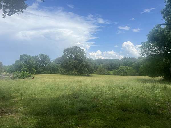 15 Acres of Land for Sale in Portland, Tennessee