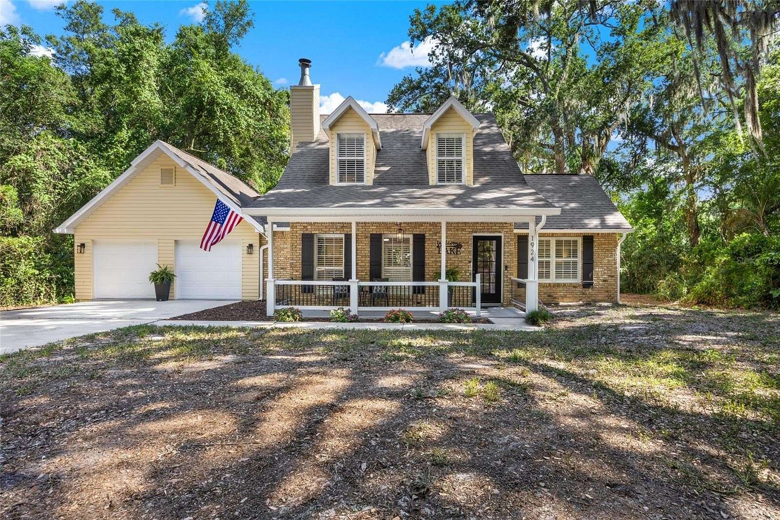 2 Acres of Land with Home for Sale in Windermere, Florida