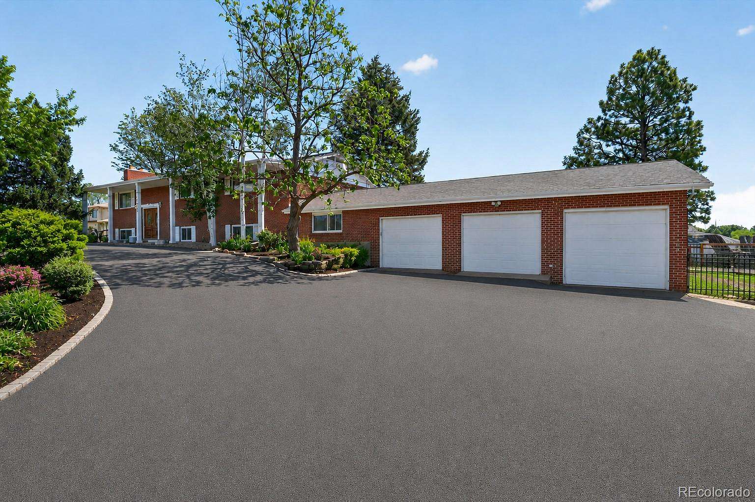 2 Acres of Land with Home for Sale in Broomfield, Colorado