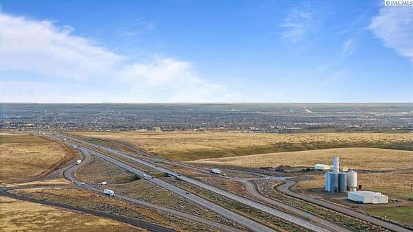 5 Acres of Land for Sale in Kennewick, Washington