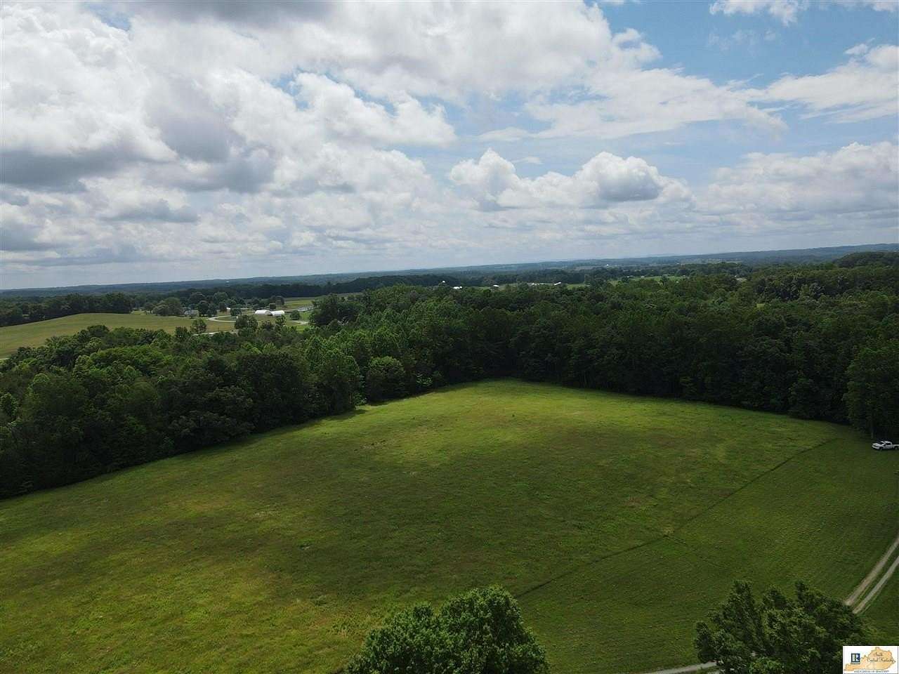 18.6 Acres of Land for Sale in Columbia, Kentucky