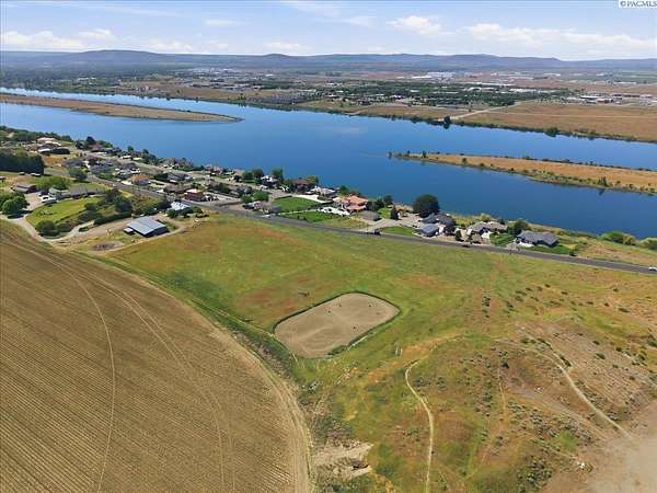5 Acres of Residential Land for Sale in Pasco, Washington