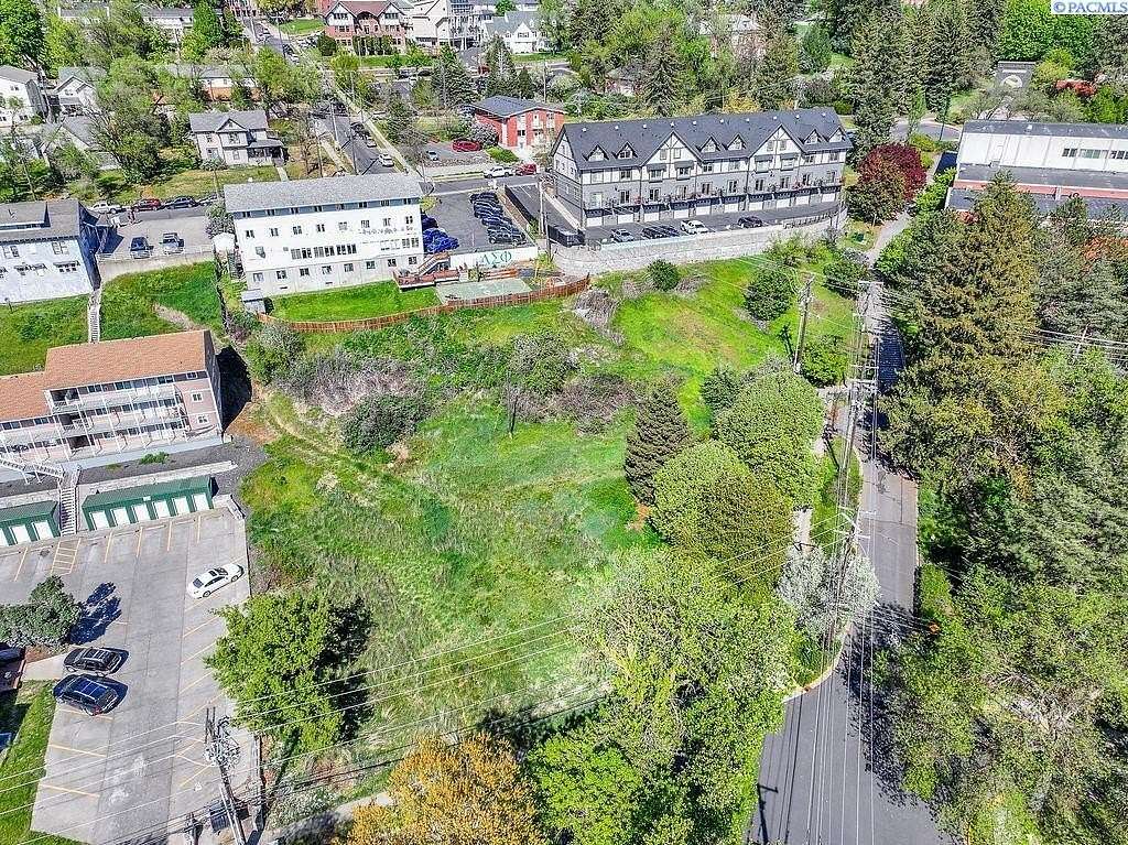0.54 Acres of Residential Land for Sale in Pullman, Washington