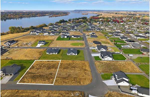 0.56 Acres of Residential Land for Sale in Pasco, Washington