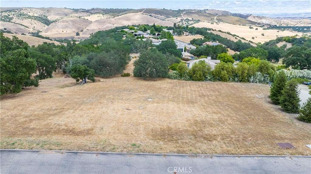 1 Acre of Residential Land for Sale in Paso Robles, California