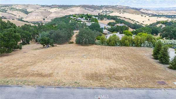 1 Acre of Residential Land for Sale in Paso Robles, California