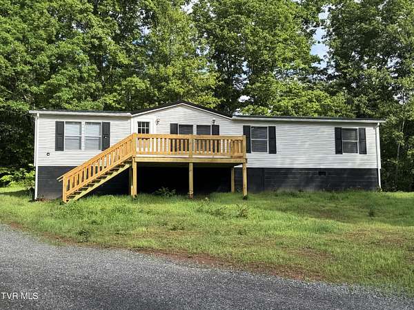 6.84 Acres of Land with Home for Sale in Big Stone Gap, Virginia