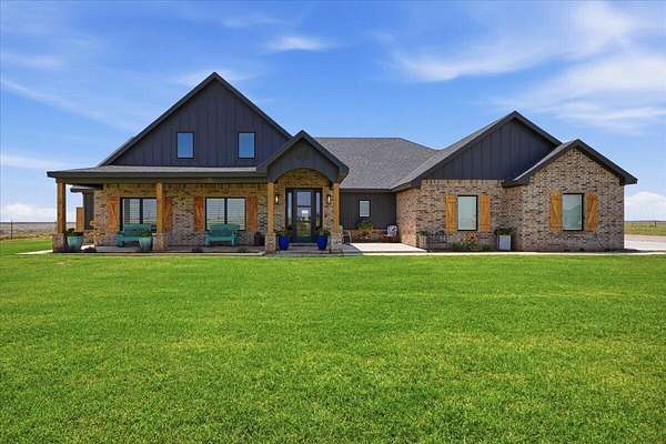 10 Acres of Land with Home for Sale in Abernathy, Texas