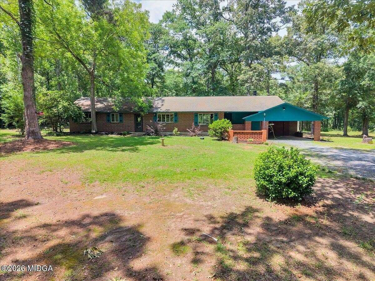8.72 Acres of Land with Home for Sale in Macon, Georgia