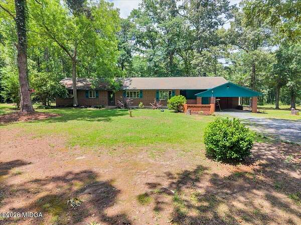 8.72 Acres of Land with Home for Sale in Macon, Georgia