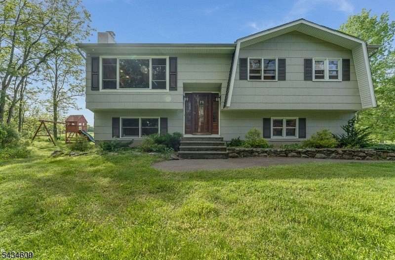 3 Acres of Land with Home for Sale in Knowlton Township, New Jersey