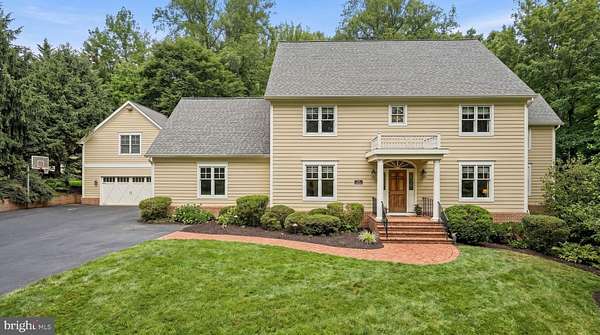 4 Acres of Land with Home for Sale in Oakton, Virginia