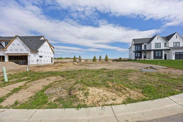 0.3 Acres of Residential Land for Sale in Lakeville, Minnesota