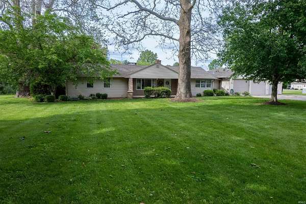 1.72 Acres of Land with Home for Auction in Wabash, Indiana