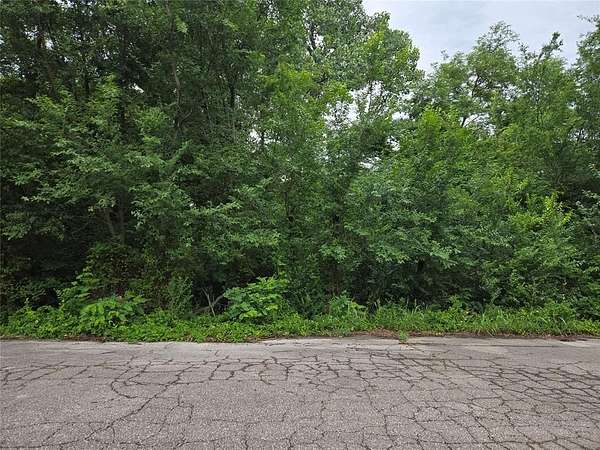 1 Acre of Residential Land for Sale in Choctaw, Oklahoma