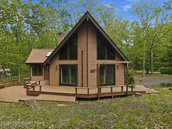 2.58 Acres of Land with Home for Sale in Bushkill, Pennsylvania