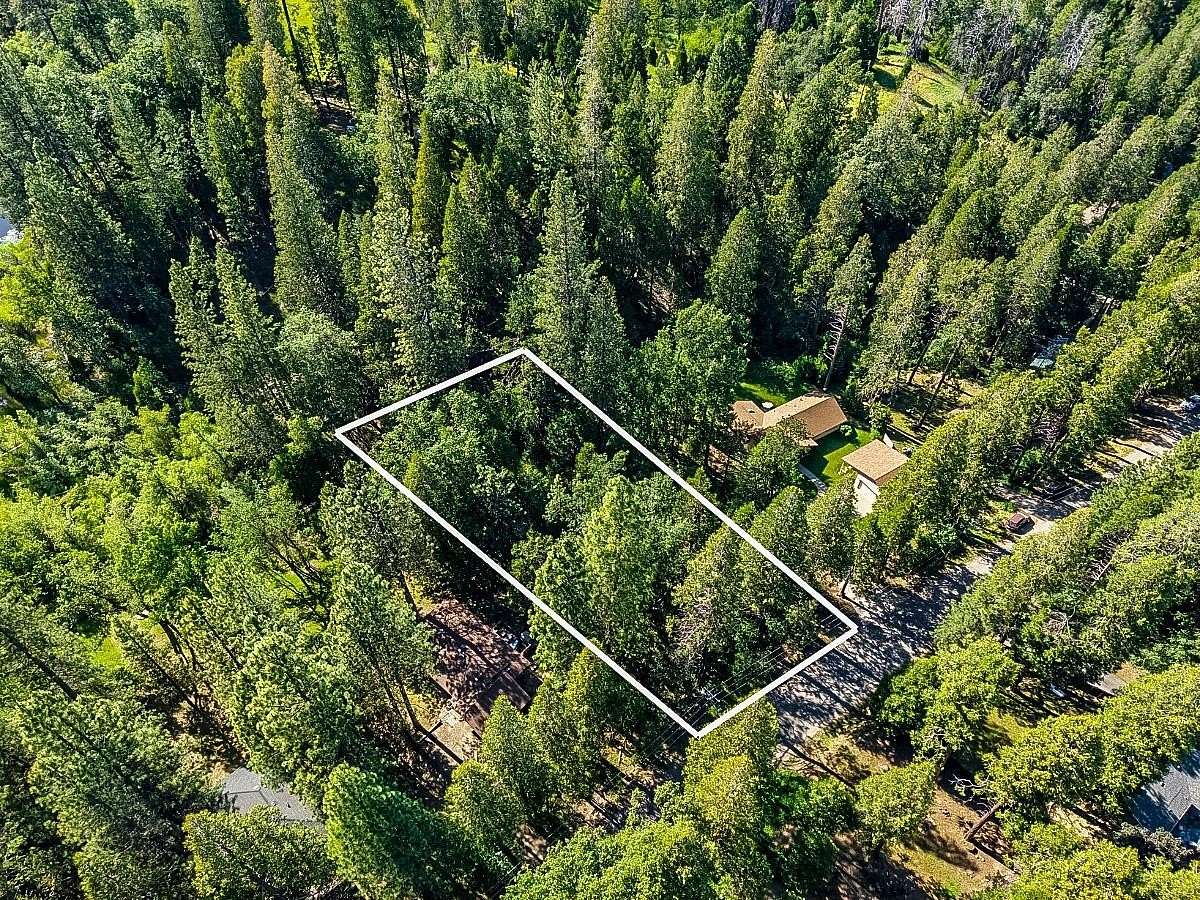 0.41 Acres of Residential Land for Sale in Mariposa, California