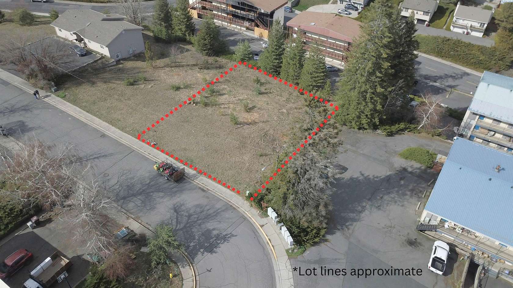 0.22 Acres of Residential Land for Sale in Pullman, Washington