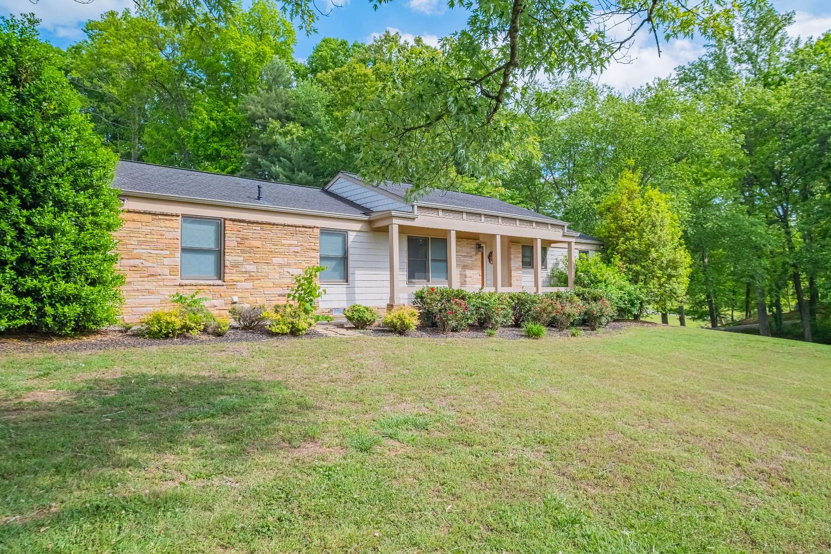 1.6 Acres of Land with Home for Auction in McMinnville, Tennessee