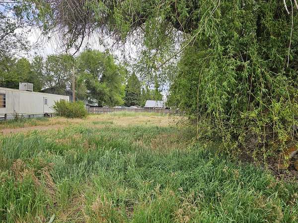 0.18 Acres of Residential Land for Sale in Klamath Falls, Oregon