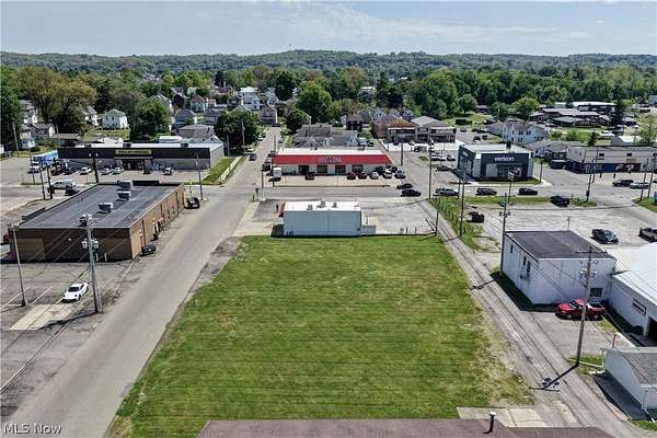 0.13 Acres of Commercial Land for Auction in Coshocton, Ohio