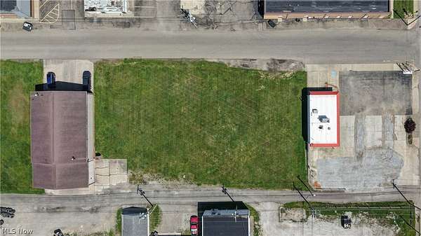 0.13 Acres of Commercial Land for Auction in Coshocton, Ohio
