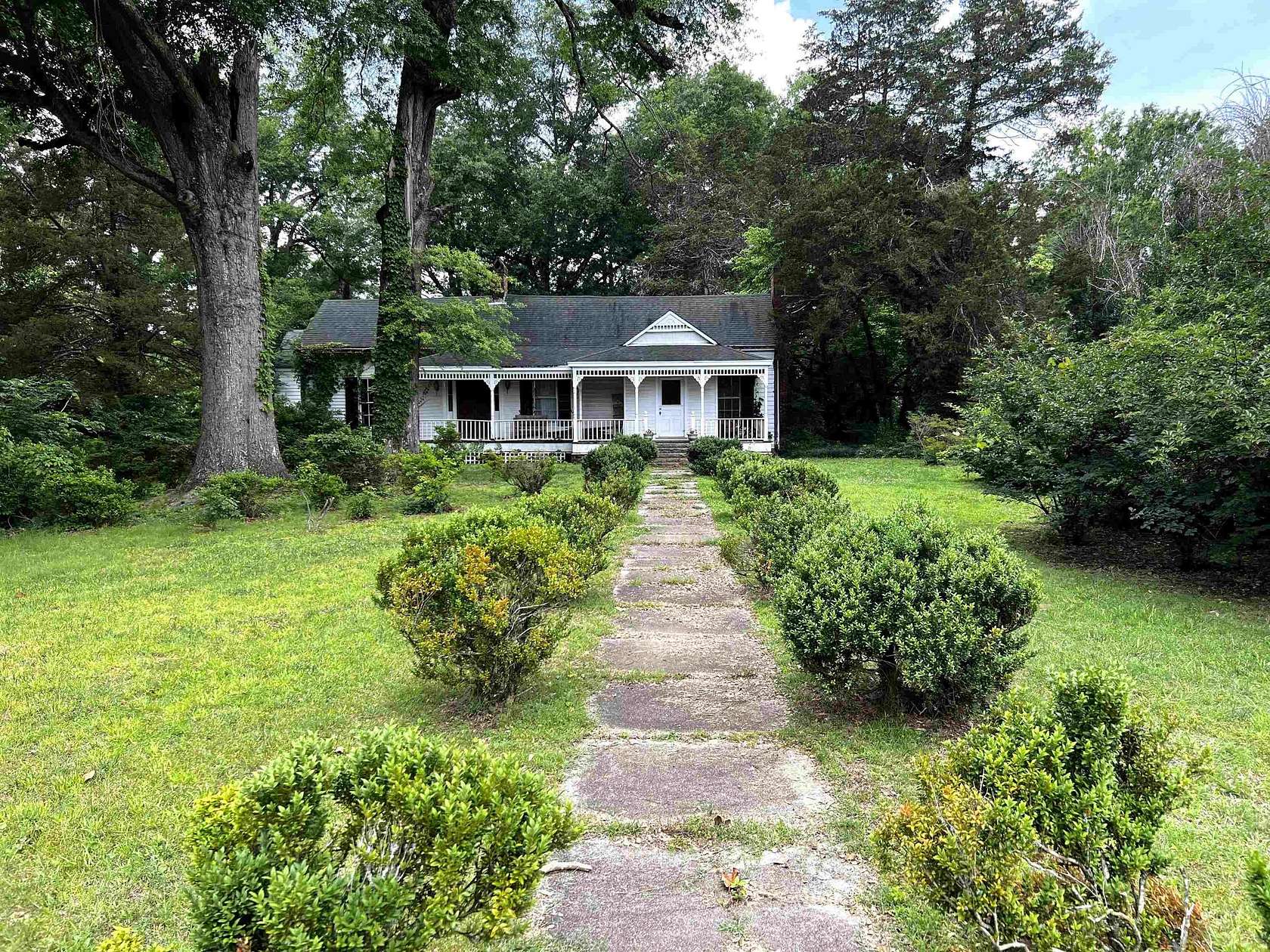 1.56 Acres of Land with Home for Sale in La Grange, Tennessee
