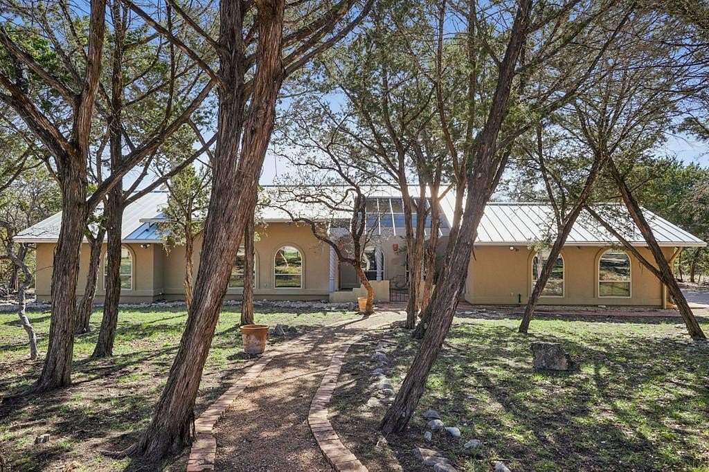 9.67 Acres of Residential Land for Sale in Ingram, Texas