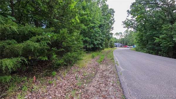 0.45 Acres of Residential Land for Sale in Sunrise Beach, Missouri