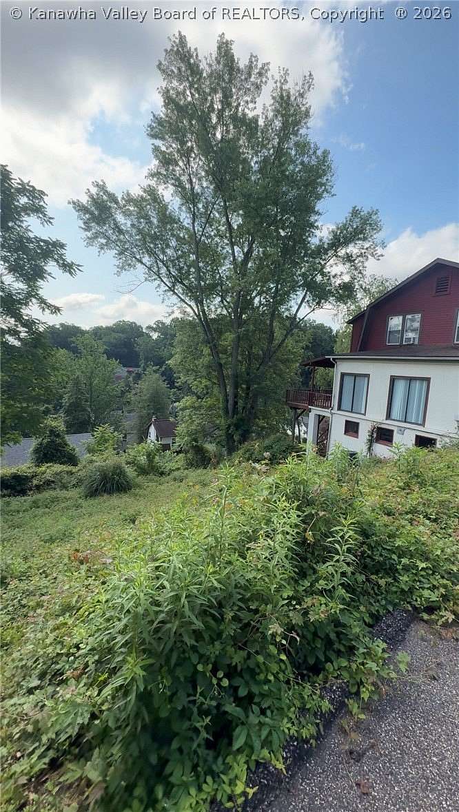 0.13 Acres of Residential Land for Sale in Charleston, West Virginia