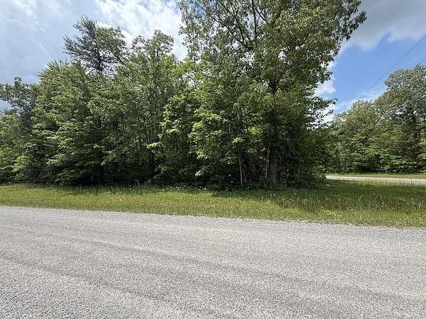 1.4 Acres of Residential Land for Sale in Monterey, Tennessee
