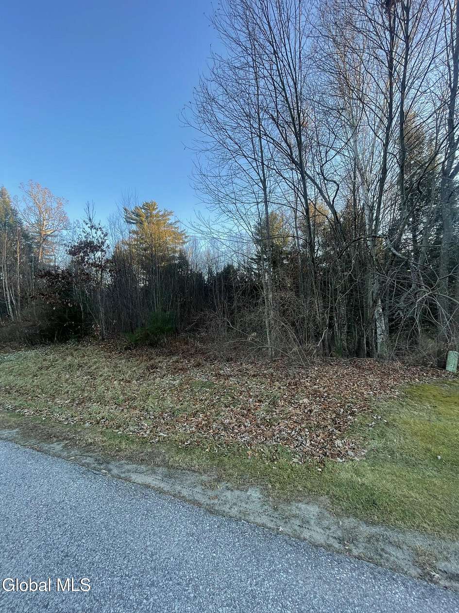 2.9 Acres of Residential Land for Sale in Gloversville, New York