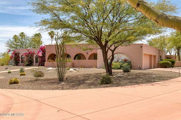 1.73 Acres of Land with Home for Sale in Tucson, Arizona