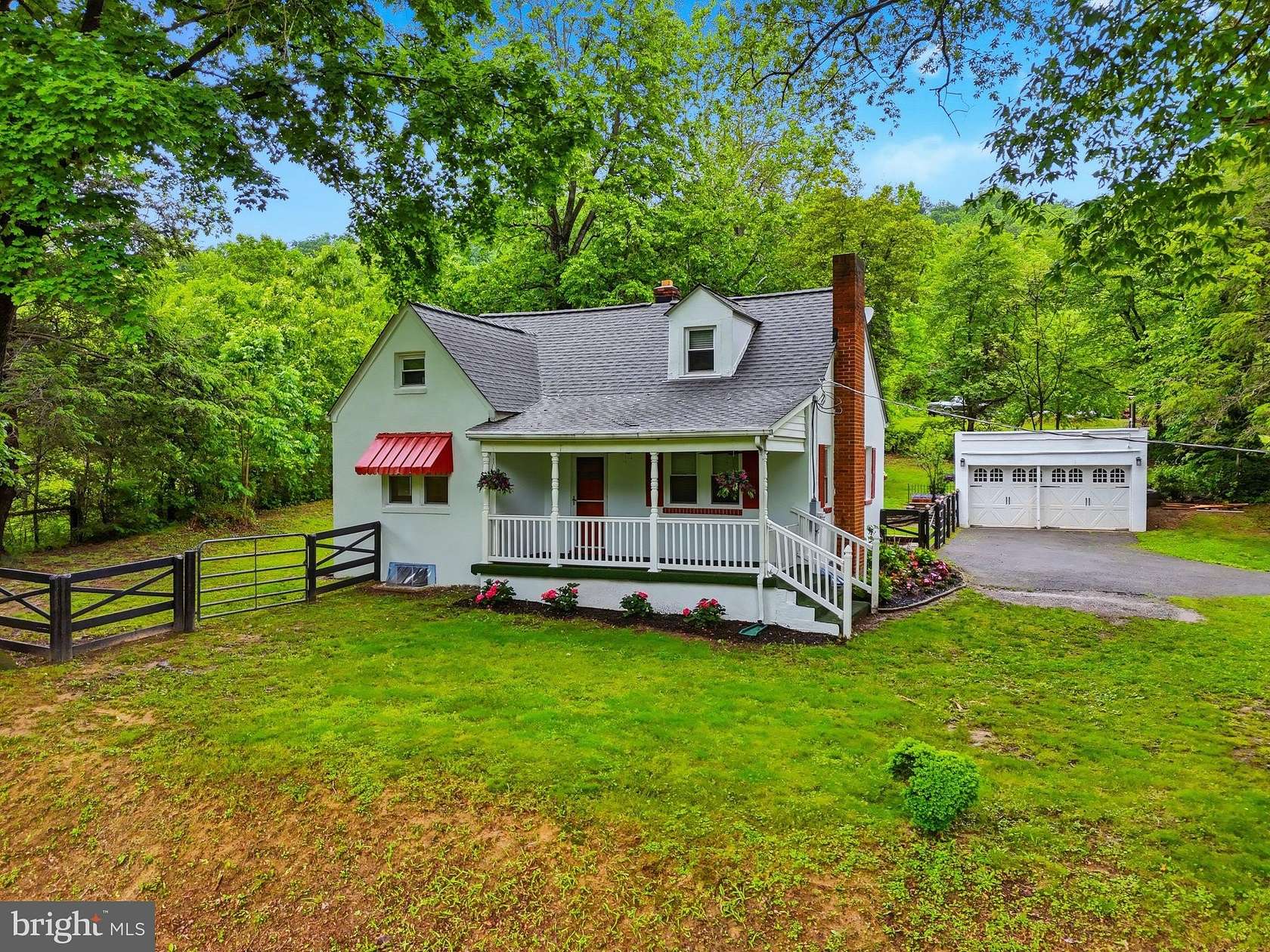 2 Acres of Land with Home for Sale in Linden, Virginia