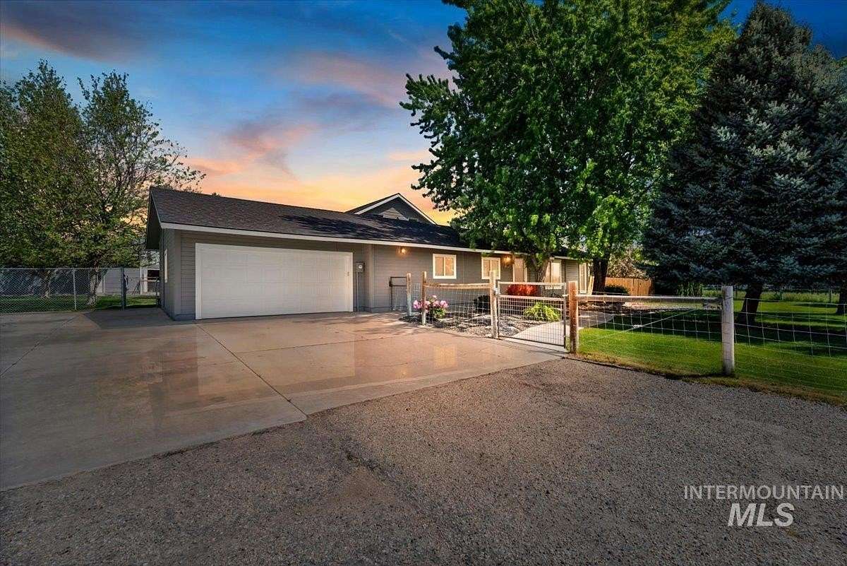 5.35 Acres of Land with Home for Sale in Eagle, Idaho