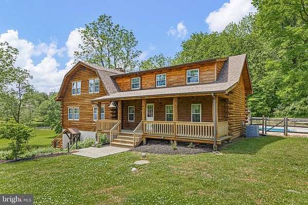 1.5 Acres of Land with Home for Sale in Lincoln University, Pennsylvania