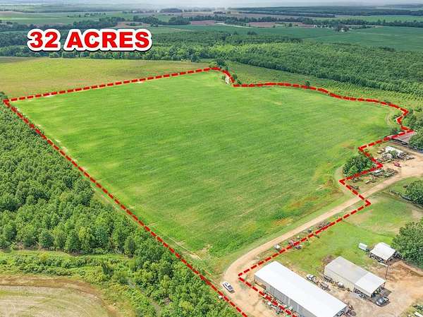 32 Acres of Land for Sale in Batesville, Mississippi