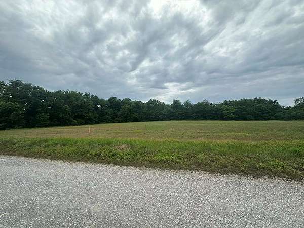 1 Acre of Residential Land for Sale in Tollesboro, Kentucky