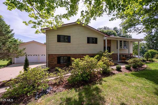 1.78 Acres of Land with Home for Sale in Greeneville, Tennessee