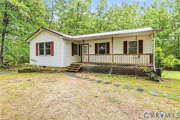 3.58 Acres of Land with Home for Sale in Gladstone, Virginia